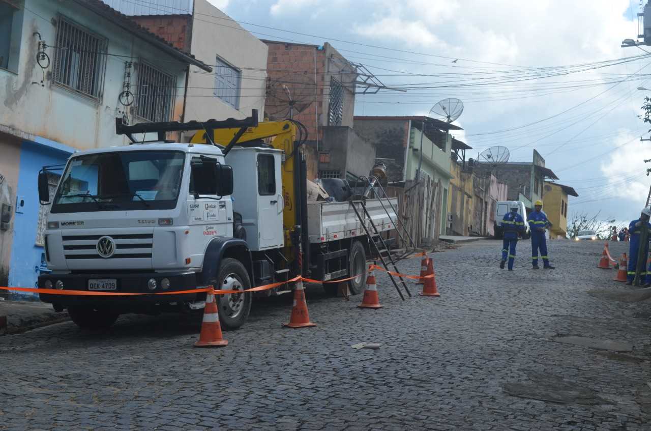 Camacã: Coelba inicia a troca de fiação e rede elétrica em pontos estratégicos da cidade
